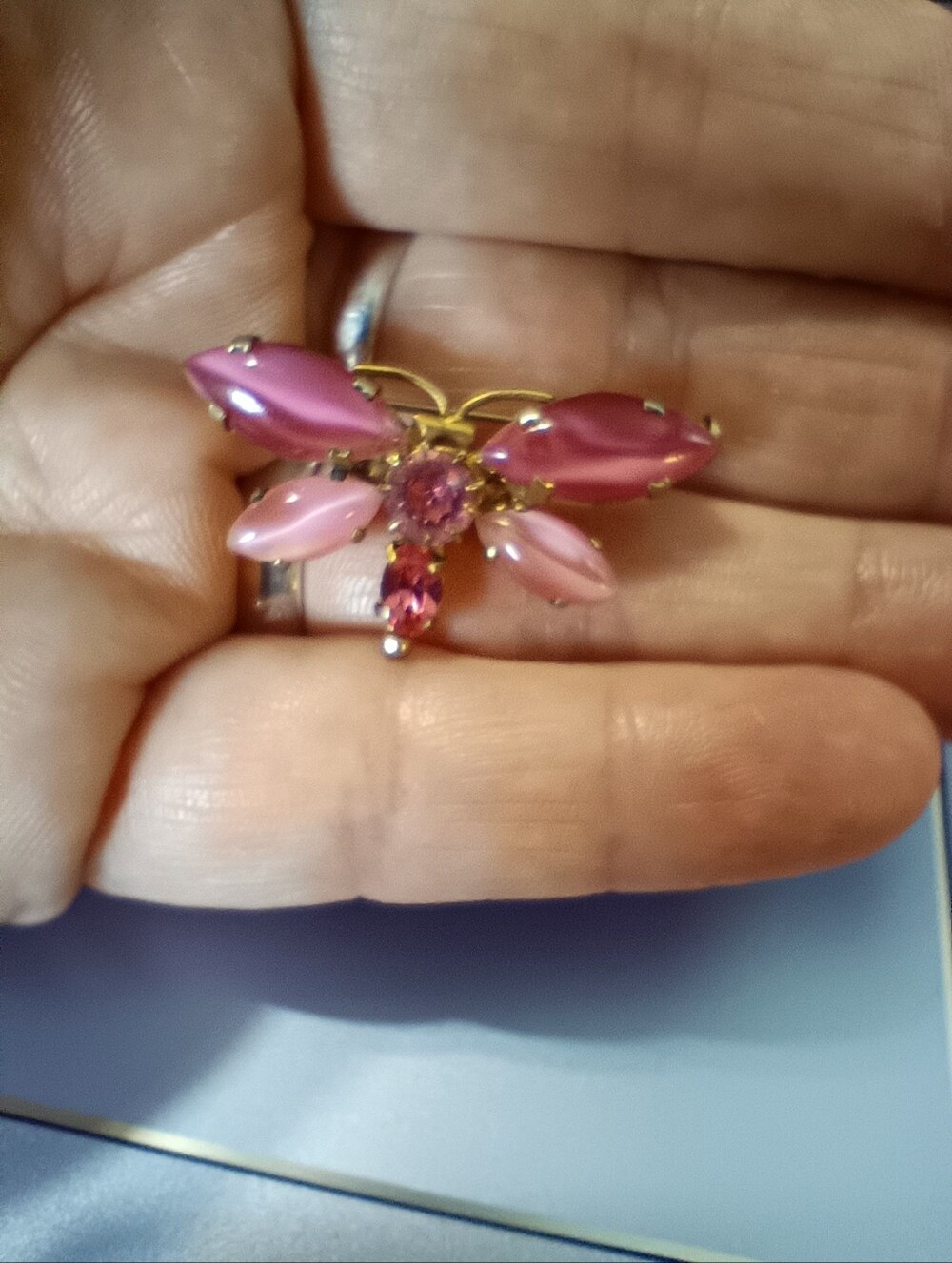 Vintage Butterfly Pin. Pink - Picture 2 of 4